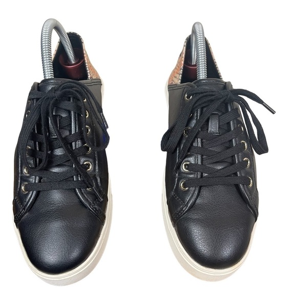 EUC Aldo casual vegan leather and canvas sneaker, black, size 8. - Picture 2 of 9